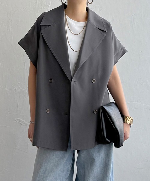 LBC（エルビーシー）の「袖取り外しミドルコート（ピーコート・レディース・ベージュ/チャコール・L/M）」の4枚目の写真