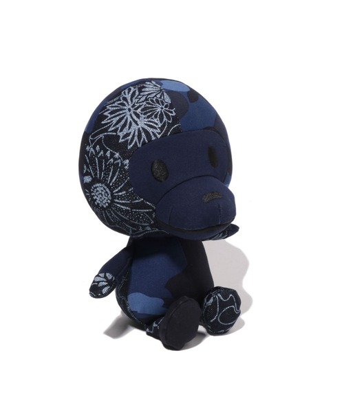 A BATHING APE（アベイシングエイプ）の「PATCHWORK BABY MILO PLUSH DOLL（フィギュア・メンズ・ネイビー・SMALL）」の3枚目の写真