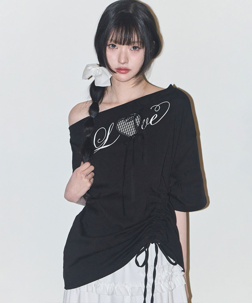 ILLIGO(イリゴ)の「ラブワンショルダーオーバーサイズTシャツブラック(Tシャツ/カットソー・レディース・その他・OS)」の1枚目の写真