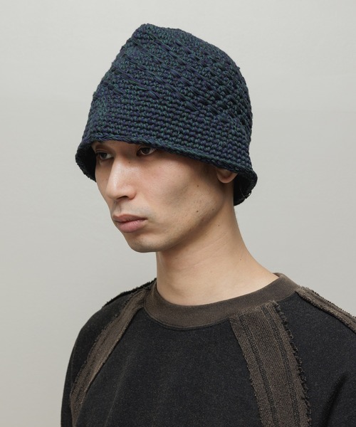BAL（バル）の「MIXED HAND KNIT BUCKET HAT（ハット・メンズ・ネイビー/チャコール/ボルドー・FREE）」の4枚目の写真