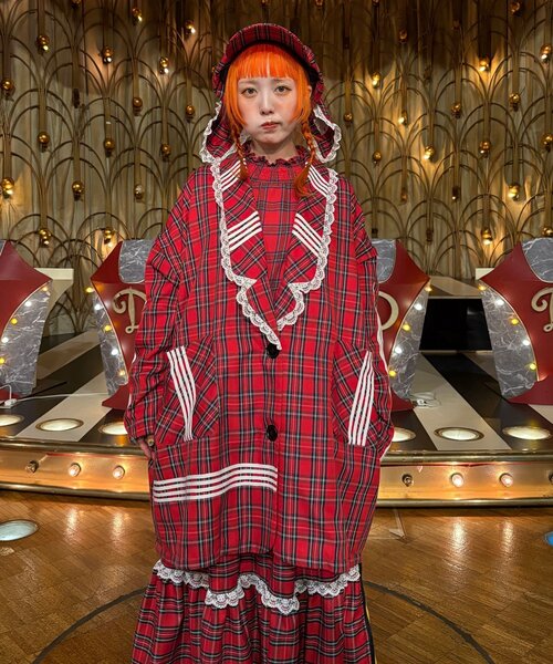 CIAOPANIC（チャオパニック）の「【I’ｍ×CIAOPANIC】キュンを纏うテーラードジャケット（テーラードジャケット・レディース・イエロー/レッド・ONE SIZE）」の9枚目の写真