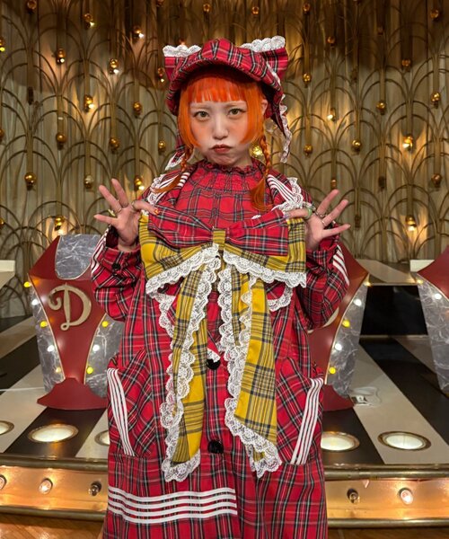 CIAOPANIC（チャオパニック）の「【I’ｍ×CIAOPANIC】キュンを纏うテーラードジャケット（テーラードジャケット・レディース・イエロー/レッド・ONE SIZE）」の14枚目の写真