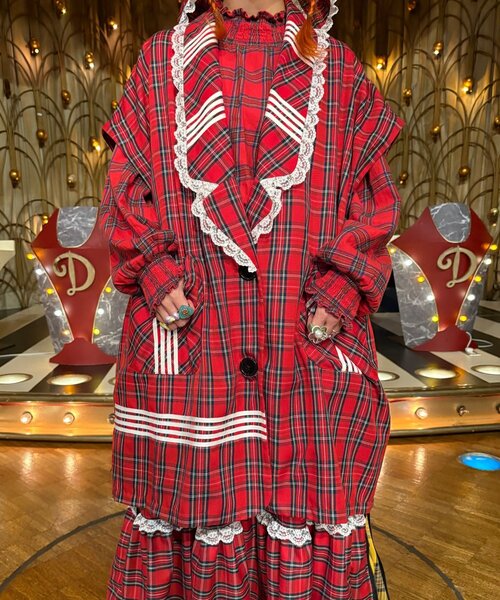 CIAOPANIC（チャオパニック）の「【I’ｍ×CIAOPANIC】キュンを纏うテーラードジャケット（テーラードジャケット・レディース・イエロー/レッド・ONE SIZE）」の20枚目の写真