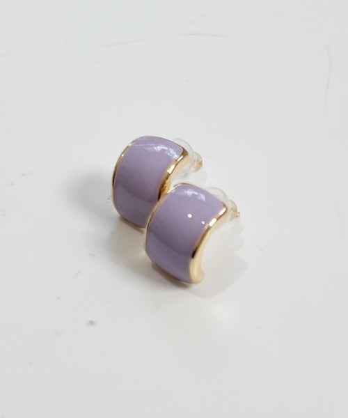 yu-ka(ユーカ)の「YU-KA:パステルカーブ ピアス Pastel curve pierce(ピアス(両耳用)・レディース・ブルー/ピンク/イエロー/パープル・FREE)」の7枚目の写真