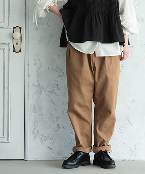 soulberry(ソウルベリー)の「すっきり「着まぐれ」パンツ(その他パンツ・レディース・キャメル/カーキ/キナリ・M/S/LL/L/5L/4L/3L)」の1枚目の写真
