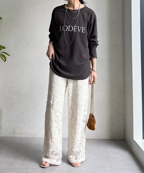 DouDou（ドゥドゥ）の「カットジョーゼットLODEVEロゴTEEブラウス（シャツ/ブラウス・レディース・オフホワイト/チャコールグレー/ネイビー・FREE）」の14枚目の写真