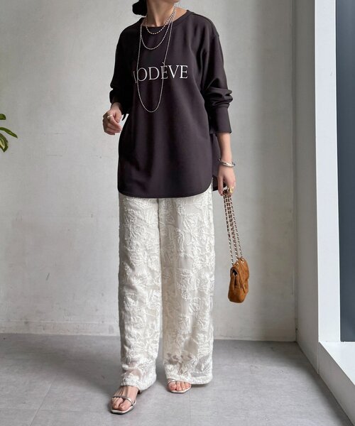 DouDou（ドゥドゥ）の「カットジョーゼットLODEVEロゴTEEブラウス（シャツ/ブラウス・レディース・オフホワイト/チャコールグレー/ネイビー・FREE）」の15枚目の写真