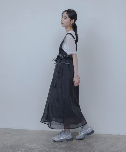 Eimee Law（エイミーロウ）の「ウエストフリルジャンパースカート（ジャンパースカート・レディース・ベージュ/ブラック・FREE）」の17枚目の写真