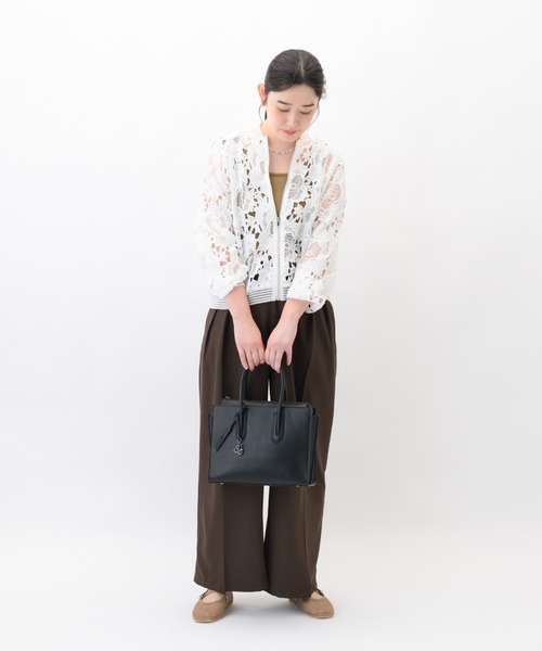 W&.Day/Night(ダブルアンド デイナイト)の「スムーク トートバッグ B5収納 6L 19191(トートバッグ・レディース・ブラック/ダークグレー/ベージュ・FREE)」の12枚目の写真