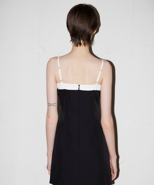 ANDRESD（アンドレスド）の「サテンフリルヘムパンツセットドレス / satin frillhem pants set dress（パンツドレス・レディース・グレー/ネイビー/ブラック・L/M/S）」の19枚目の写真