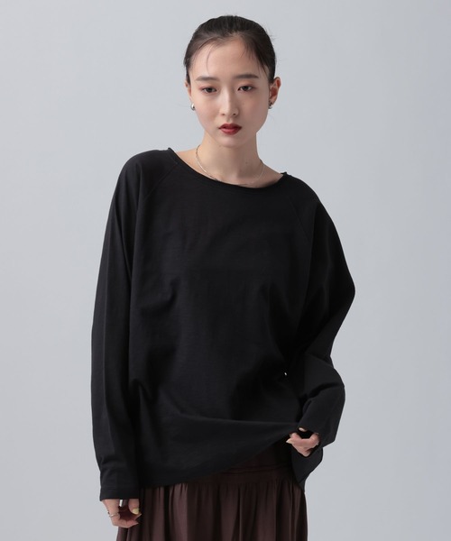 LEPSIM（レプシィム）の「スラブクルーLS　647648（Tシャツ/カットソー・レディース・ブラック/ベージュ/オフホワイト・FREE）」の3枚目の写真