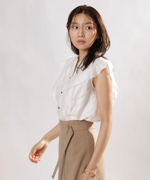 JUSGLITTY（ジャスグリッティー）の「ピンタックレーステープブラウス（シャツ/ブラウス・レディース・オフホワイト/ネイビー/ピンク・1/2）」の21枚目の写真