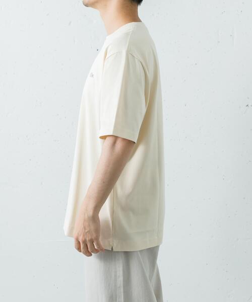 LACOSTE(ラコステ)の「LACOSTE アウトラインクロッククルーネックTシャツ(Tシャツ/カットソー・メンズ・ブルー/ブラック/ピンク系その他/ホワイト/ベージュ・6/5/4)」の19枚目の写真