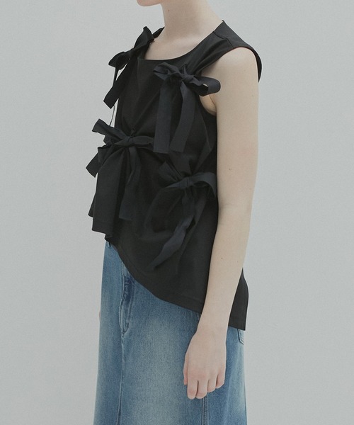 LE CIEL BLEU（ルシェルブルー）の「タンクwボウズ / Tank w/Bows（Tシャツ/カットソー・レディース・ブルー/オフホワイト/ブラック・36）」の11枚目の写真