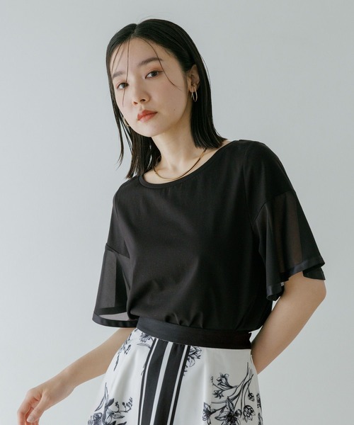 Andemiu(アンデミュウ)の「ソデフハクカットソー659216(Tシャツ/カットソー・レディース・ライトグレー/ブラック/オフホワイト/サーモンピンク・FREE)」の3枚目の写真