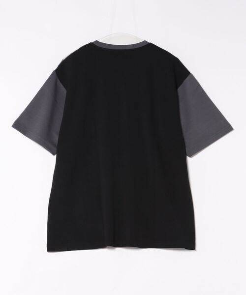 Arnold Palmer（アーノルドパーマー）の「エアーポンチ カラーブロッキング Tシャツ（Tシャツ/カットソー・メンズ・ブルー/ホワイト/ブラック・LL/L/M）」の4枚目の写真