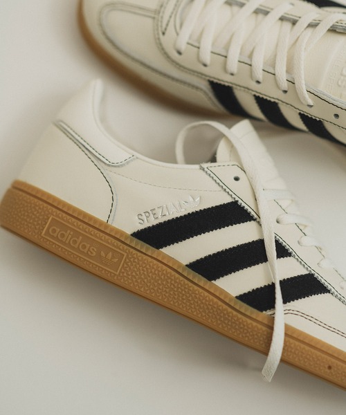 adidas（アディダス）の「【adidas Originals for ADAM ET ROPE'】HANDBALL SPEZIAL AER（スニーカー・レディース・ホワイト・22.5/25/24.5/24/23.5/23）」の3枚目の写真