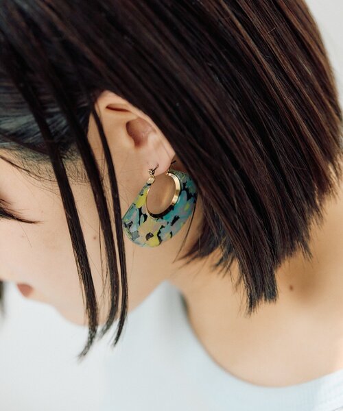 ear PAPILLONNER(イアパピヨネ)の「《WEB限定》フローラルパターンピアス(ピアス(両耳用)・レディース・ブルー系その他/ピンク・FREE)」の9枚目の写真