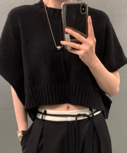 semplice(センプリチェ)の「Tシャツ【韓国ファッション】(Tシャツ/カットソー・レディース・ブラック/グリーン/ベージュ・F)」の17枚目の写真