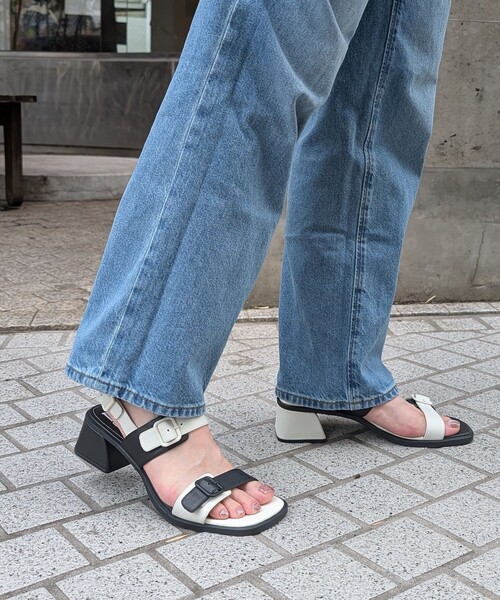CAMPER（カンペール）の「[カンペール] TWINS / サンダル（サンダル・レディース・ホワイト・22.5cm/24.0cm/25.0cm/25.5cm/23.5cm/23.0cm）」の2枚目の写真