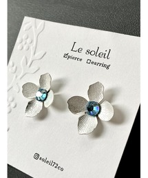 【Le soleil】小ぶり スワロフスキー フラワーピアス(MA)