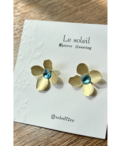 tone（トーン）の「【Le soleil】小ぶり　スワロフスキー　フラワーピアス(MA)（ピアス（両耳用）・レディース・その他1/その他2・FREE）」の3枚目の写真