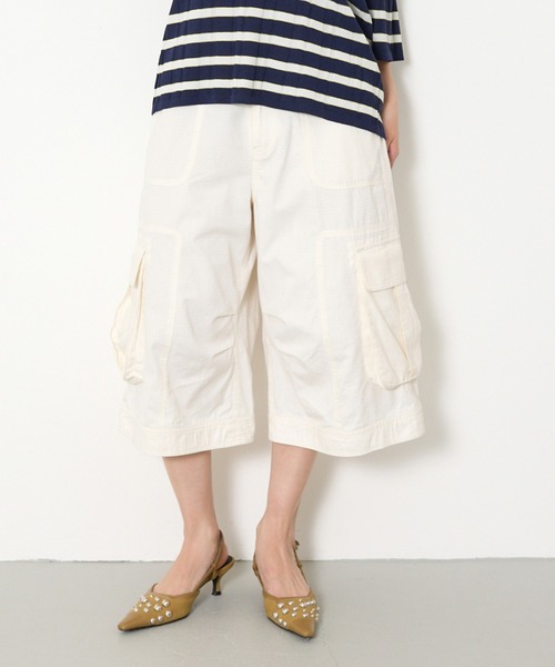 SLY(スライ)の「WASHED 2WAY CARGO PT ウォッシュド2ウェイカーゴパンツ 春服 夏服(カーゴパンツ・レディース・ライトブラック/オフホワイト/ブラウン系その他2・1/2)」の2枚目の写真