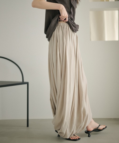 LAULEN(ローレン)の「draped gather skirt /ドレープギャザースカート(スカート・レディース・グレー/アイボリー・FREE)」の4枚目の写真