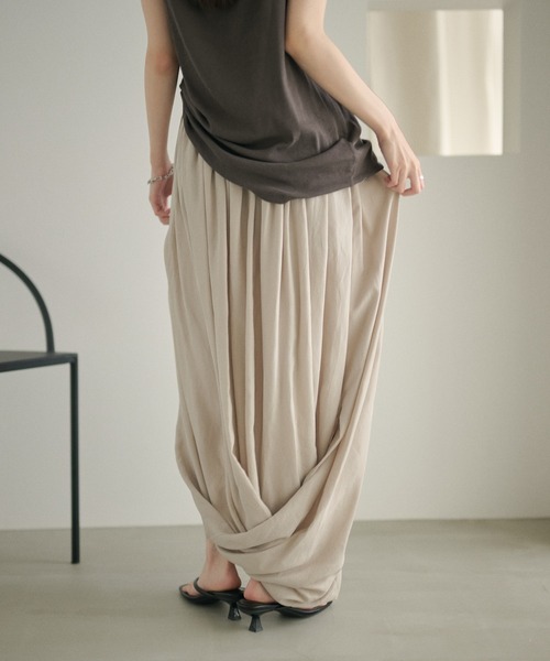 LAULEN(ローレン)の「draped gather skirt /ドレープギャザースカート(スカート・レディース・グレー/アイボリー・FREE)」の5枚目の写真