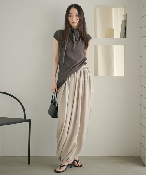 LAULEN(ローレン)の「draped gather skirt /ドレープギャザースカート(スカート・レディース・グレー/アイボリー・FREE)」の10枚目の写真