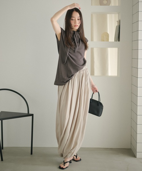 LAULEN(ローレン)の「draped gather skirt /ドレープギャザースカート(スカート・レディース・グレー/アイボリー・FREE)」の11枚目の写真