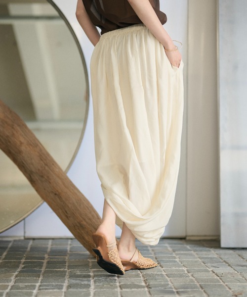 LAULEN(ローレン)の「draped gather skirt /ドレープギャザースカート(スカート・レディース・グレー/アイボリー・FREE)」の20枚目の写真