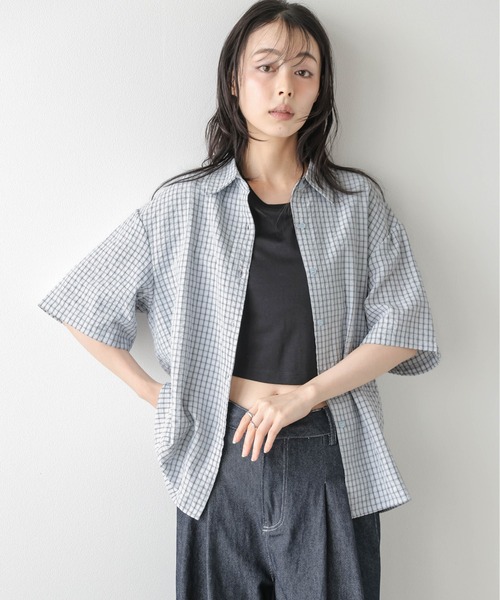 AMELY（エミリー）の「ハーフスリーブ サマーシャツ（シャツ/ブラウス・レディース・ブルー系/ピンク系/ベージュ系2/ベージュ系1・フリー）」の14枚目の写真