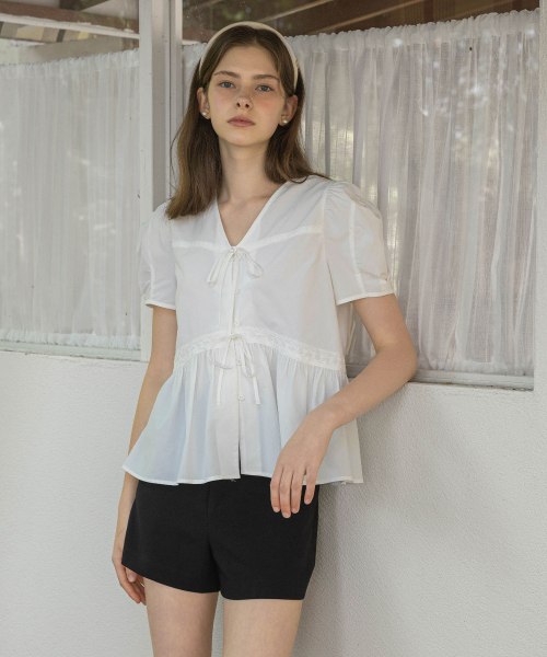 LAUTREDE MIN（ロートルドミン）の「Two ribbon Blouse（シャツ/ブラウス・レディース・ホワイト・SMALL/MEDIUM）」の4枚目の写真