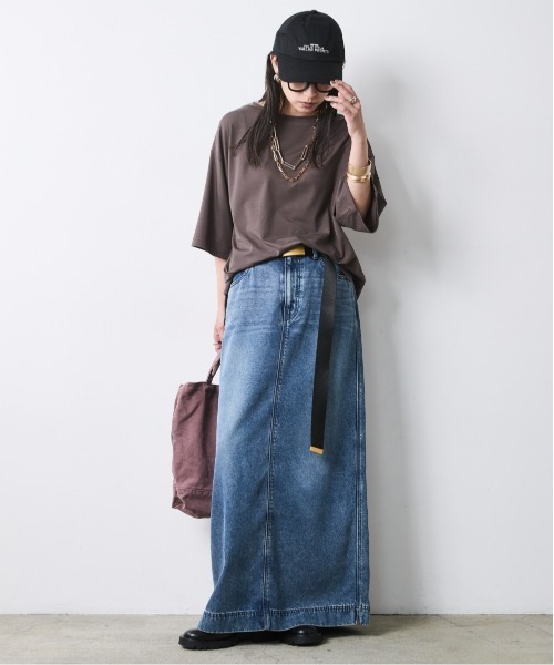 CHIC STYLE(シックスタイル)の「リュックスコンフォートTシャツ<大きいサイズ有>シックスタイル(Tシャツ/カットソー・レディース・チャコール/ダークブラウン・M/5L/4L/3L/LL/L)」の17枚目の写真