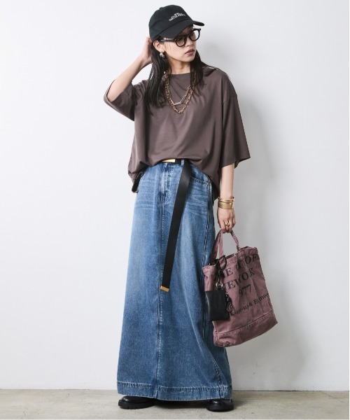 CHIC STYLE(シックスタイル)の「リュックスコンフォートTシャツ<大きいサイズ有>シックスタイル(Tシャツ/カットソー・レディース・チャコール/ダークブラウン・M/5L/4L/3L/LL/L)」の19枚目の写真