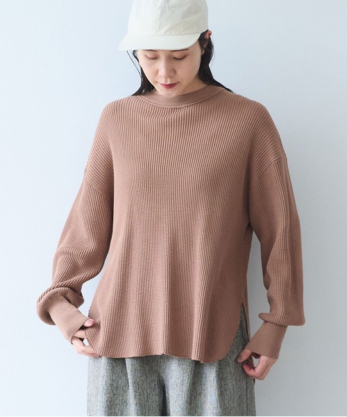 yuni(ユニ )の「Cotton waffle long sleeves pullover(ニット/セーター・レディース・ホワイト/ベージュ/ネイビー/グレー・FREE)」の8枚目の写真
