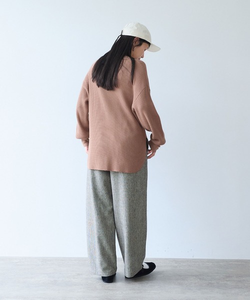yuni(ユニ )の「Cotton waffle long sleeves pullover(ニット/セーター・レディース・ホワイト/ベージュ/ネイビー/グレー・FREE)」の7枚目の写真