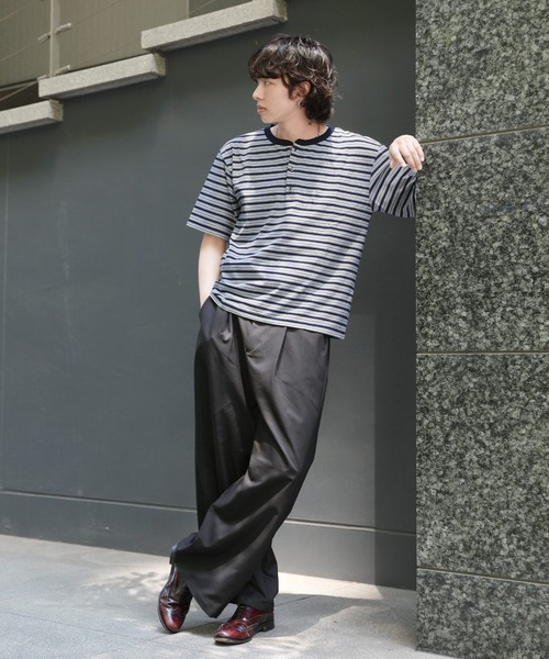 NAKER(ネイカー)の「ヘンリーネックボーダーTシャツ(Tシャツ/カットソー・メンズ・レッド/ネイビー・M/XL/S/L)」の5枚目の写真