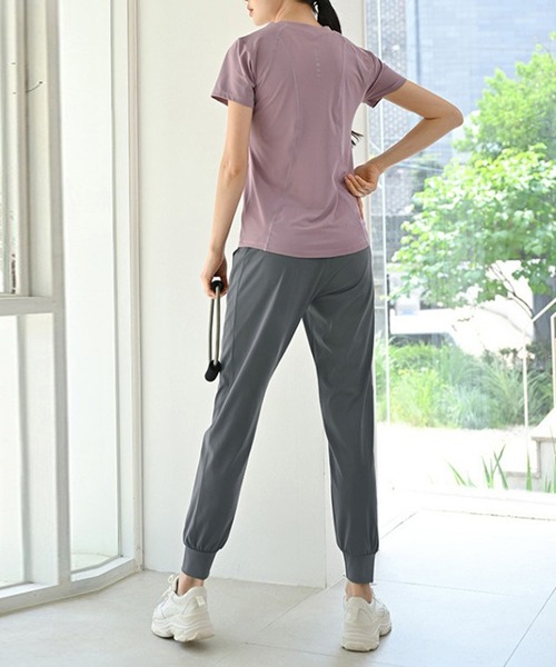HYSSHOP(エイチワイエスショップ)の「【吸汗速乾/ストレッチ有/大きいサイズ有】ハイウエスト 美脚 ヨガ ジョガーパンツ レディース トレーニングウェア ジムウェア ピラティスウェア(スウェットパンツ・レディース・ブラック/グレー/ブルー系その他/パープル・XL/L/M/S)」の14枚目の写真