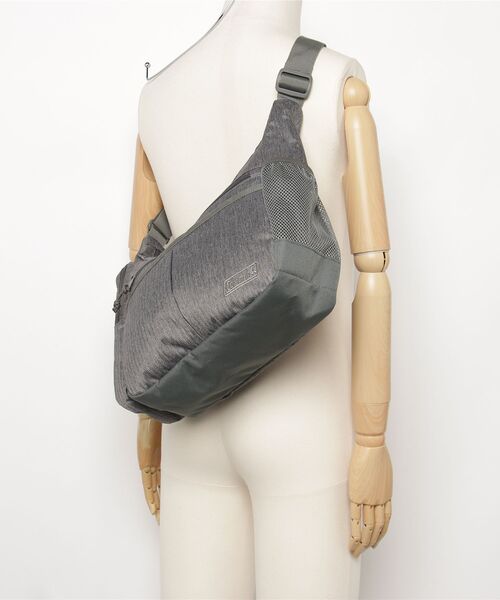 COLEMAN（コールマン）の「コールマン Coleman クールショルダーMD(ヘリンボーン)（ショルダーバッグ・メンズ・その他・ONE SIZE）」の5枚目の写真