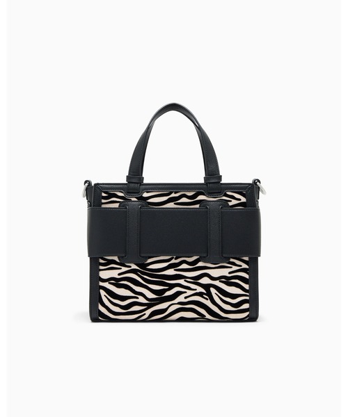 ARMANI EXCHANGE(アルマーニエクスチェンジ)の「【A|X アルマーニ エクスチェンジ】BOXロゴバックル アニマル柄ミニハンドバッグ(ハンドバッグ・レディース・ブラック・FREE)」の3枚目の写真