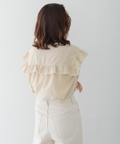 URBAN RESEARCH Sonny Label(アーバンリサーチサニーレーベル)の「スタンドカラーフリルシャツブラウス(シャツ/ブラウス・レディース・ベージュ系その他/ブラック/ブルー・FREE)」の7枚目の写真