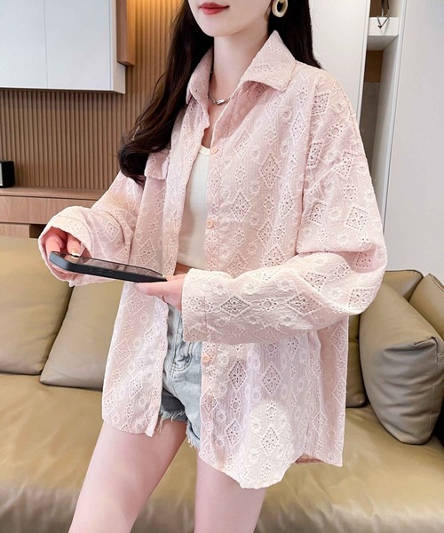 AMAJI(アマジ)の「総レース シアーシャツジャケット(シャツ/ブラウス・レディース・ホワイト/ライトピンク・MEDIUM/LARGE/X-LARGE)」の4枚目の写真