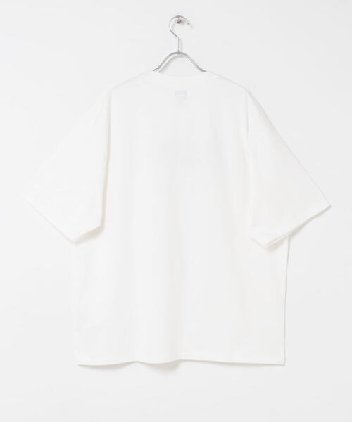 REEF(リーフ)の「REEF FUN GRAPHIC SHORT-SLEEVE T-SHIRTS(Tシャツ/カットソー・メンズ・ホワイト/ブラック・LARGE/MEDIUM)」の4枚目の写真