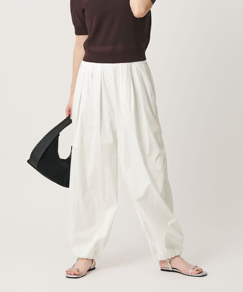 BEAUTY&YOUTH UNITED ARROWS(ビューティーアンドユースユナイテッドアローズ)の「コットンナイロン バルーンパンツ ウォッシャブル/ライナー(その他パンツ・レディース・オフホワイト・S/M/XS)」の13枚目の写真