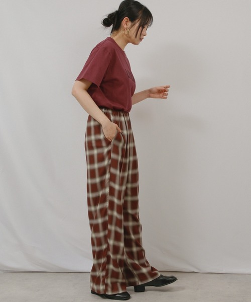 palm RICHE(ポームリシュ)の「リベスタフロッキーT(Tシャツ/カットソー・レディース・ブラック/バーガンディー/オフホワイト・M)」の19枚目の写真