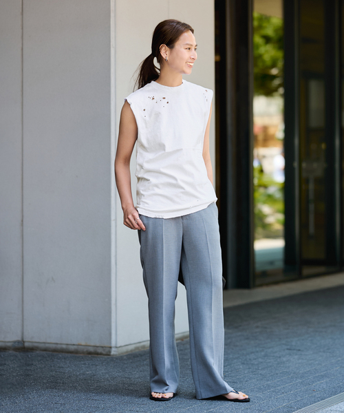 FRAMeWORK（フレームワーク）の「JOHNBULL/ジョンブル クラッシュノースリーブカットオフT（Tシャツ/カットソー・レディース・ブラウン/チャコールグレー/ホワイト・FREE）」の5枚目の写真