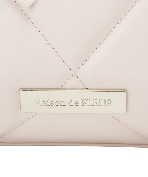 Maison de FLEUR(メゾンドフルール)の「リボンマニアポーチ付きキルティングトート(ハンドバッグ・レディース・ブラック/ピンク・FREE)」の16枚目の写真