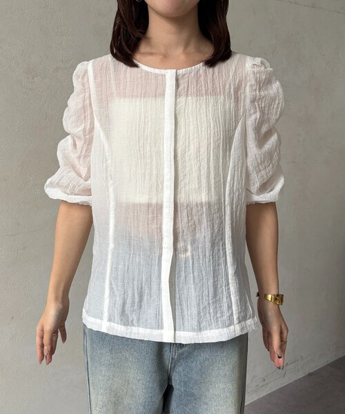 Thevon(ゼボン)の「袖シャーリング5分袖シアーブラウス(シャツ/ブラウス・レディース・ネイビー/ブルー/オフホワイト・FREE)」の4枚目の写真